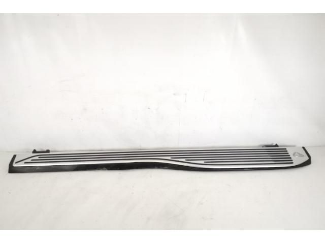 bontott MERCEDES-BENZ GLS Bal hátsó Küszöb Díszléc