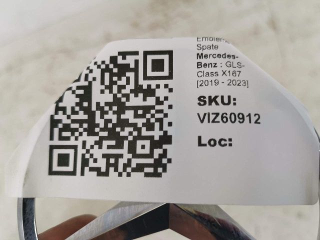 bontott MERCEDES-BENZ GLS Hátsó Embléma