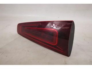 bontott MERCEDES-BENZ GLS Hátsó Lámpa Középső