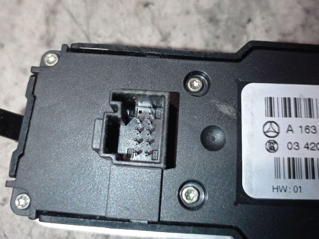 bontott MERCEDES-BENZ M-CLASS Ablakemelő Kapcsoló Négyes / Kettes