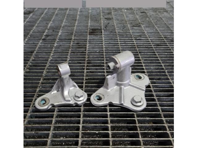 bontott MERCEDES-BENZ M-CLASS Ajtó Zsanér (Pozíciófüggetlen)