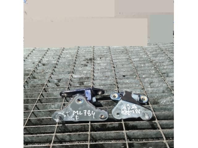 bontott MERCEDES-BENZ M-CLASS Ajtó Zsanér (Pozíciófüggetlen)