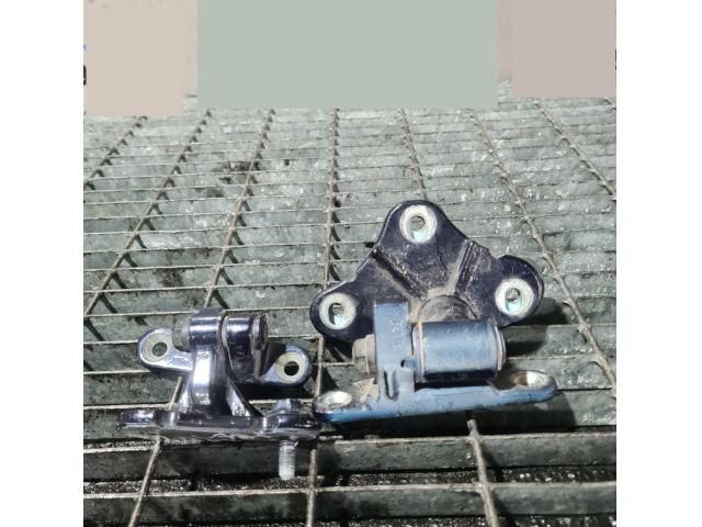 bontott MERCEDES-BENZ M-CLASS Ajtó Zsanér (Pozíciófüggetlen)