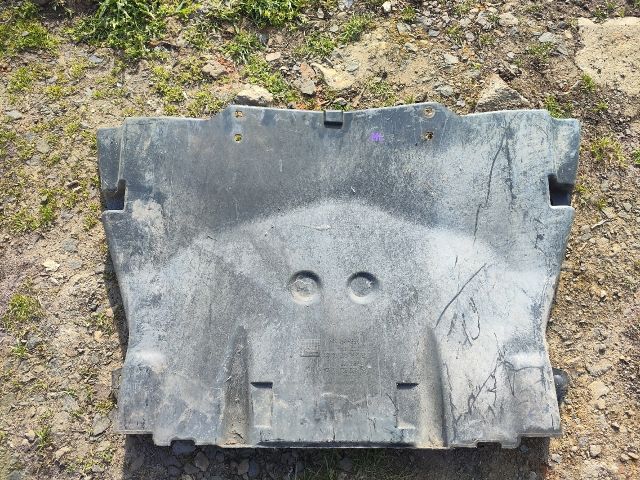 bontott MERCEDES-BENZ M-CLASS Alsó Motorburkolat