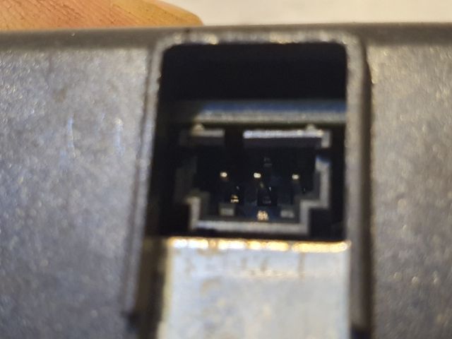 bontott MERCEDES-BENZ M-CLASS Antenna Erősítő