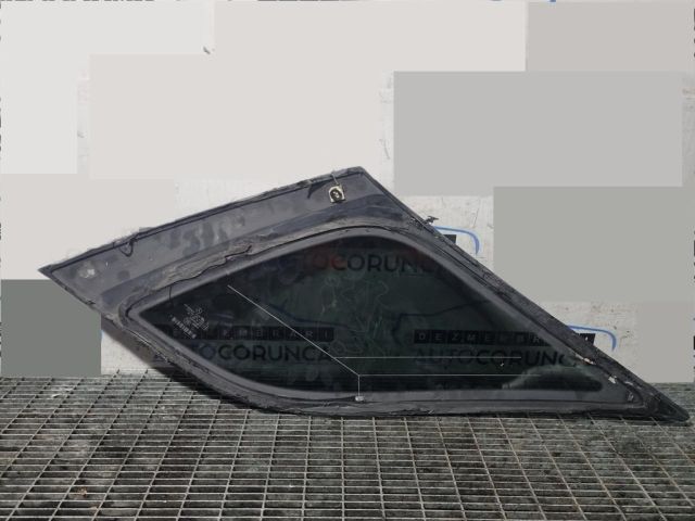 bontott MERCEDES-BENZ M-CLASS Bal C Oszlop Oldalablak Üveg