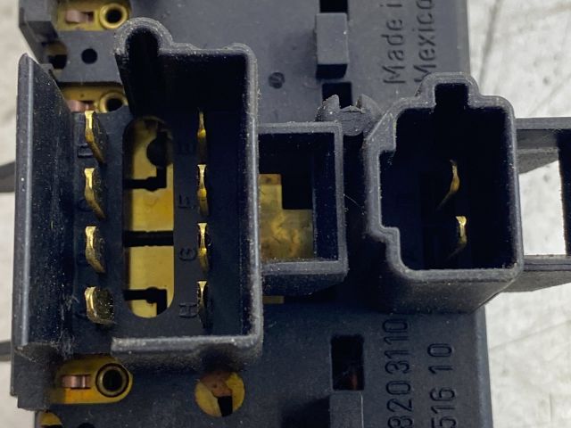 bontott MERCEDES-BENZ M-CLASS Bal első Ablakemelő Kapcsoló