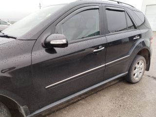 bontott MERCEDES-BENZ M-CLASS Bal első Ajtó (Üres lemez)