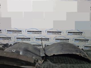 bontott MERCEDES-BENZ M-CLASS Bal első Dobbetét (Kerékjárati, Műanyag)