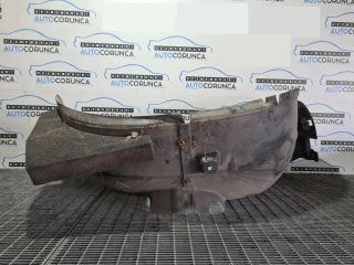 bontott MERCEDES-BENZ M-CLASS Bal első Dobbetét (Kerékjárati, Műanyag)