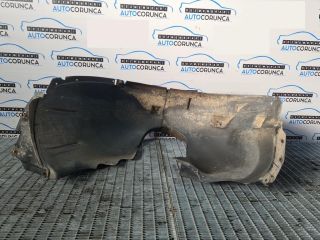 bontott MERCEDES-BENZ M-CLASS Bal első Dobbetét (Kerékjárati, Műanyag)