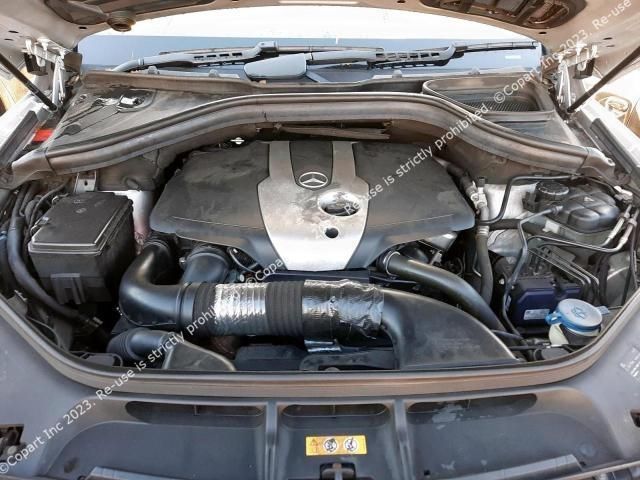 bontott MERCEDES-BENZ M-CLASS Bal első Kapaszkodó (Felső)