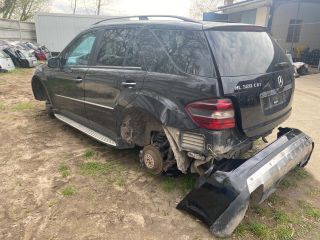 bontott MERCEDES-BENZ M-CLASS Bal első Külső Kilincsfészek