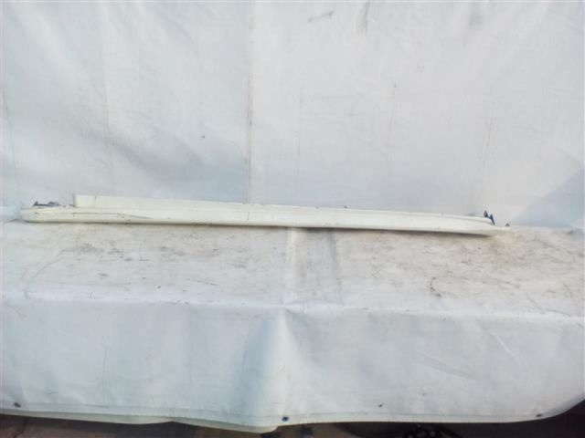 bontott MERCEDES-BENZ M-CLASS Bal első Küszöb Díszléc