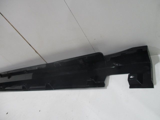 bontott MERCEDES-BENZ M-CLASS Bal első Küszöb Díszléc