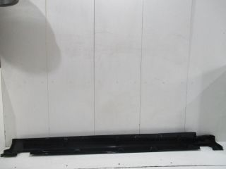bontott MERCEDES-BENZ M-CLASS Bal első Küszöb Díszléc