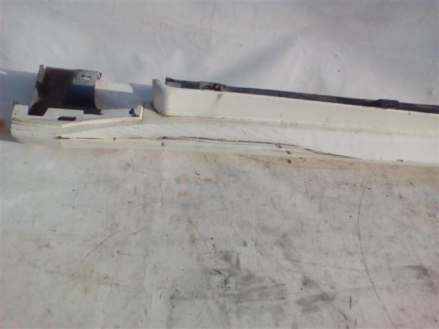 bontott MERCEDES-BENZ M-CLASS Bal első Küszöb Díszléc