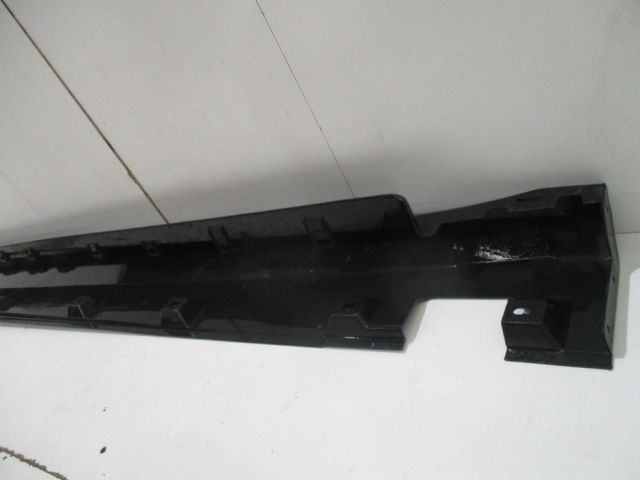 bontott MERCEDES-BENZ M-CLASS Bal első Küszöb Díszléc