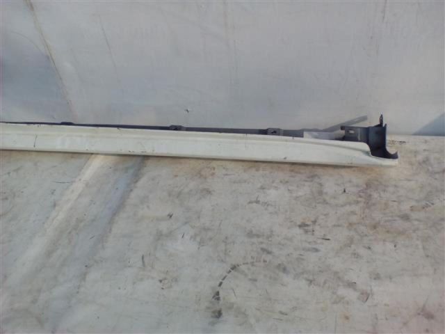 bontott MERCEDES-BENZ M-CLASS Bal első Küszöb Díszléc