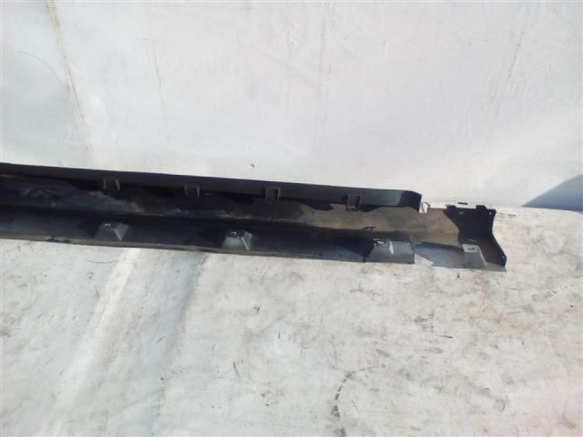 bontott MERCEDES-BENZ M-CLASS Bal első Küszöb Díszléc