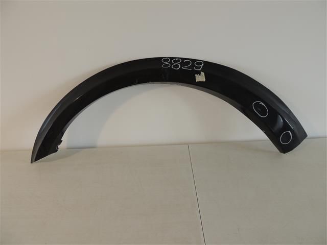 bontott MERCEDES-BENZ M-CLASS Bal első Sárvédő Díszléc