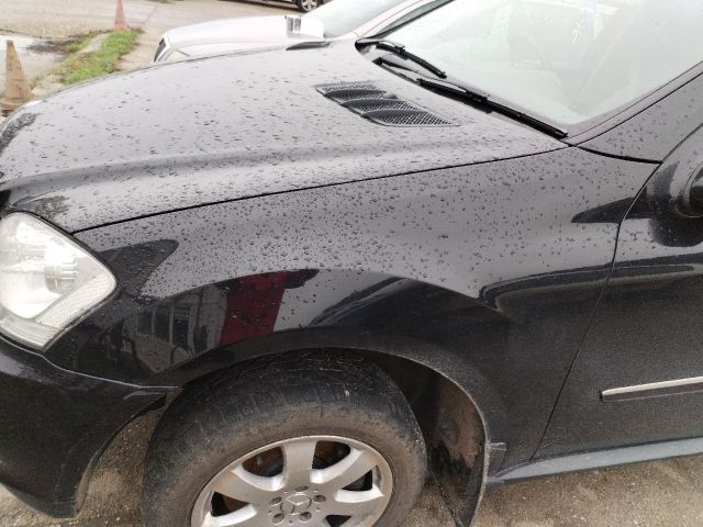 bontott MERCEDES-BENZ M-CLASS Bal első Sárvédő