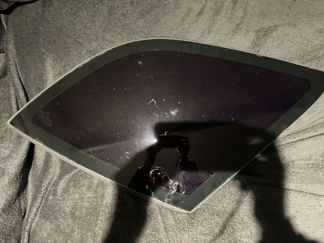 bontott MERCEDES-BENZ M-CLASS Bal hátsó Ablak