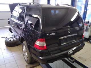 bontott MERCEDES-BENZ M-CLASS Bal hátsó Ablak
