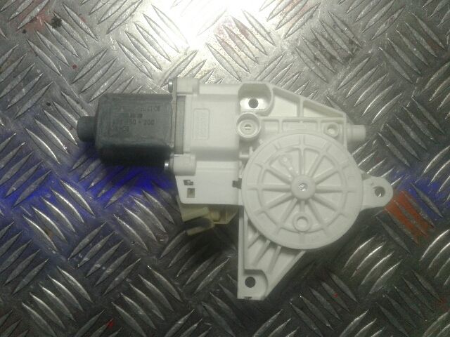 bontott MERCEDES-BENZ M-CLASS Bal hátsó Ablakemelő Motor