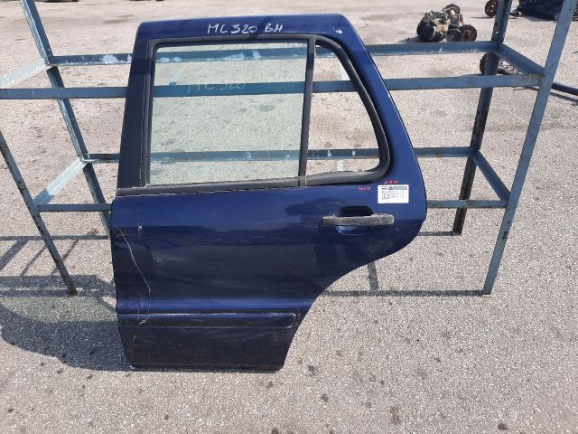 bontott MERCEDES-BENZ M-CLASS Bal hátsó Ajtó (Részeivel)
