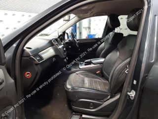 bontott MERCEDES-BENZ M-CLASS Bal hátsó Ajtó (Üres lemez)