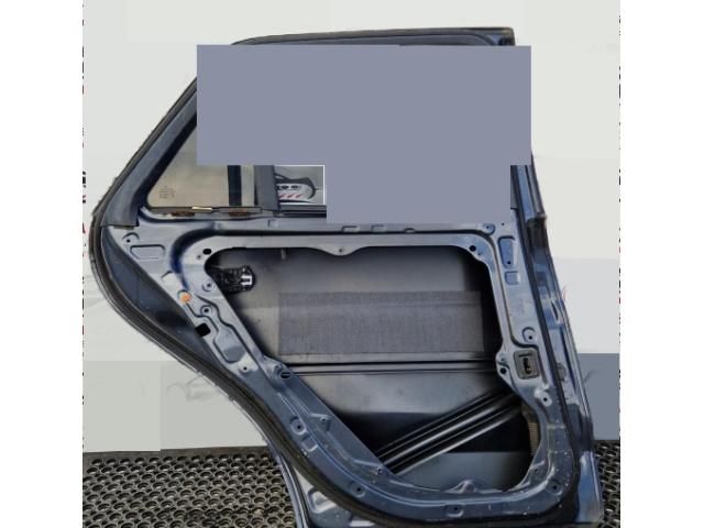 bontott MERCEDES-BENZ M-CLASS Bal hátsó Ajtó (Üres lemez)