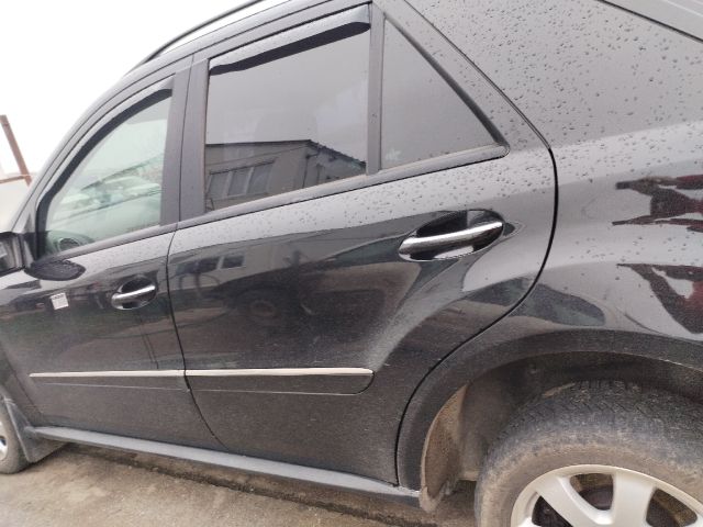 bontott MERCEDES-BENZ M-CLASS Bal hátsó Ajtó (Üres lemez)