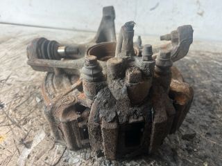 bontott MERCEDES-BENZ M-CLASS Bal hátsó Csonkállvány Kerékaggyal