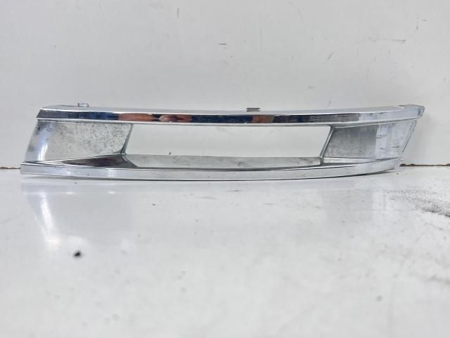 bontott MERCEDES-BENZ M-CLASS Bal Ködzárófény Keret