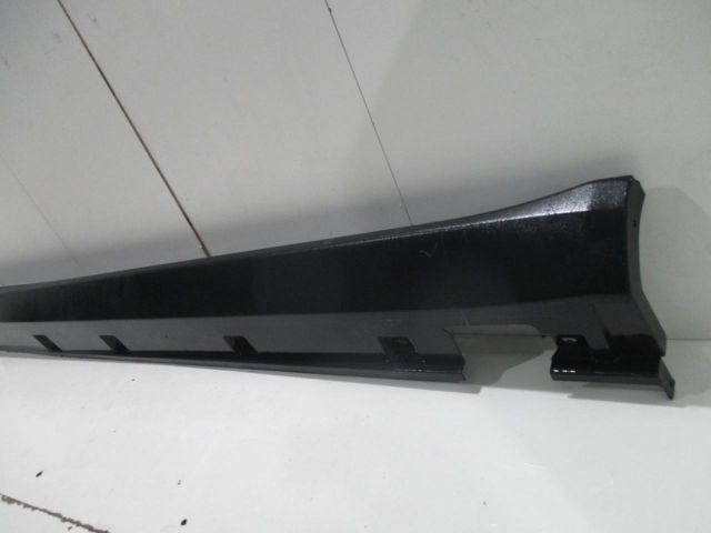 bontott MERCEDES-BENZ M-CLASS Bal Küszöb