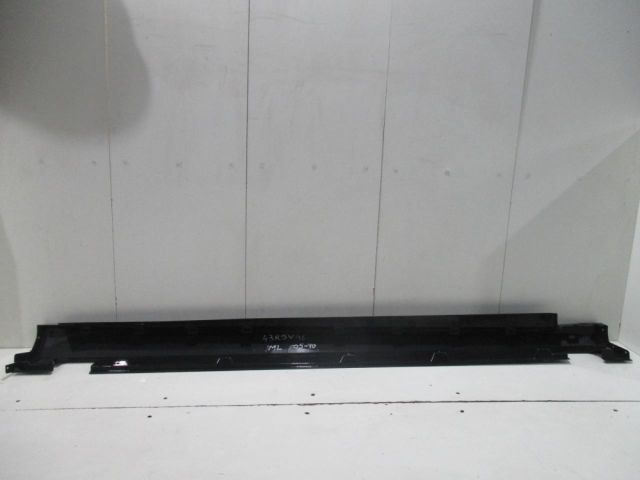 bontott MERCEDES-BENZ M-CLASS Bal Küszöb