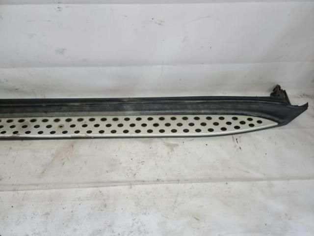 bontott MERCEDES-BENZ M-CLASS Bal Küszöb