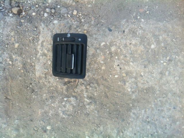 bontott MERCEDES-BENZ M-CLASS Bal Szellőző