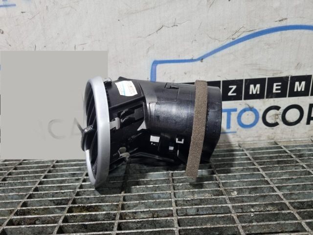 bontott MERCEDES-BENZ M-CLASS Bal Szellőző