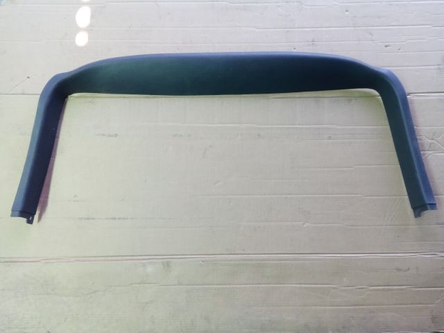 bontott MERCEDES-BENZ M-CLASS Csomagtérajtó Burkolat Felső