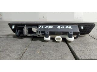 bontott MERCEDES-BENZ M-CLASS Csomagtérajtó Kilincs