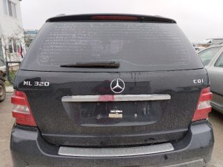 bontott MERCEDES-BENZ M-CLASS Csomagtérajtó (Üres lemez)