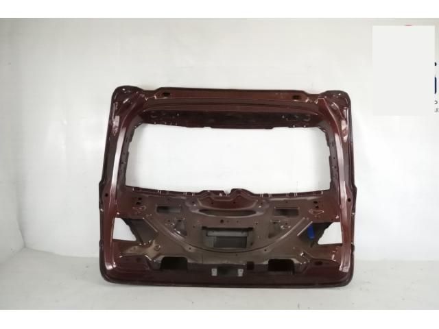 bontott MERCEDES-BENZ M-CLASS Csomagtérajtó (Üres lemez)