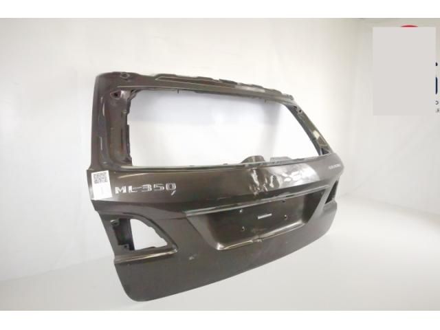 bontott MERCEDES-BENZ M-CLASS Csomagtérajtó (Üres lemez)