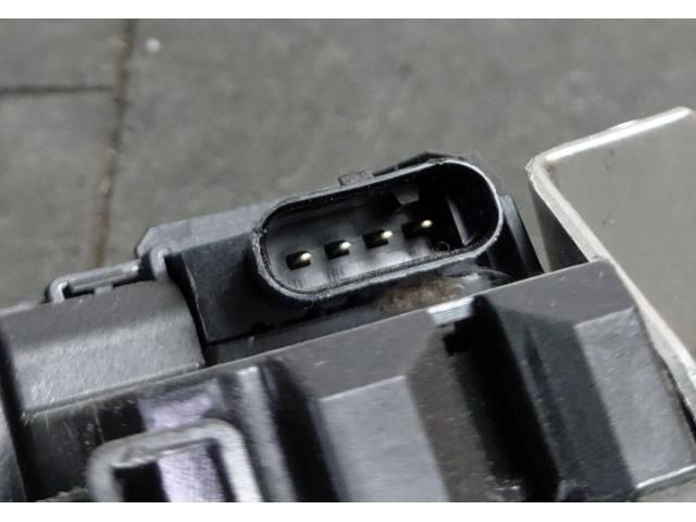 bontott MERCEDES-BENZ M-CLASS Csomagtérajtó Zárszerkezet