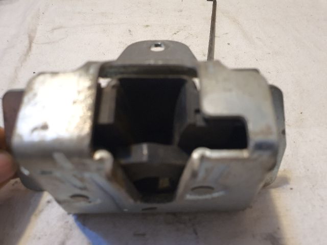 bontott MERCEDES-BENZ M-CLASS Csomagtérajtó Zárszerkezet