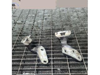 bontott MERCEDES-BENZ M-CLASS Csomagtérajtó Zsanér