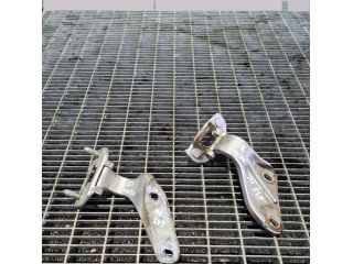 bontott MERCEDES-BENZ M-CLASS Csomagtérajtó Zsanér