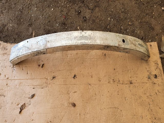 bontott MERCEDES-BENZ M-CLASS Első Lökhárító Merevítő (Fém)